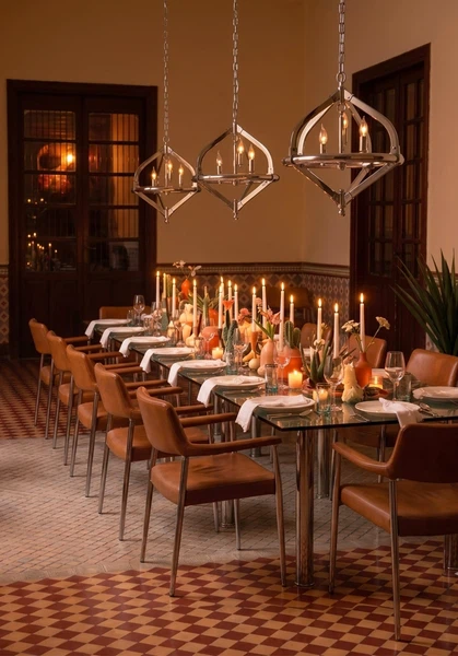Chrome finished Pendant lamp for dining area